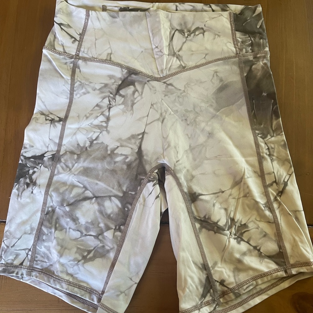 Tie dye biker shorts